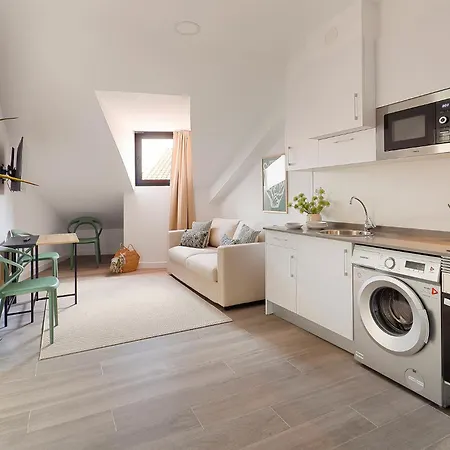 R2r - Sobrecantu Apartman Oviedo