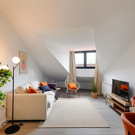 R2r - Sobrecantu Apartman Oviedo